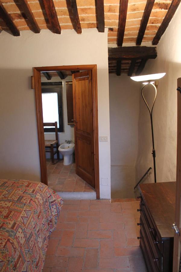 Petite Maison, Nel Borgo Di Cetona Exterior photo